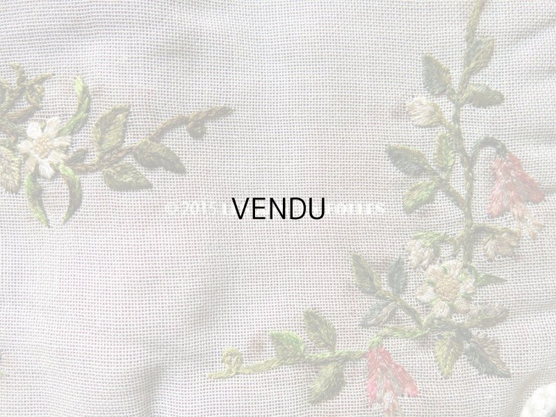 画像10: 1900年代 アンティーク モノグラム『H.S』花の刺繍入り ハンカチ＆ランジェリー用ポシェット