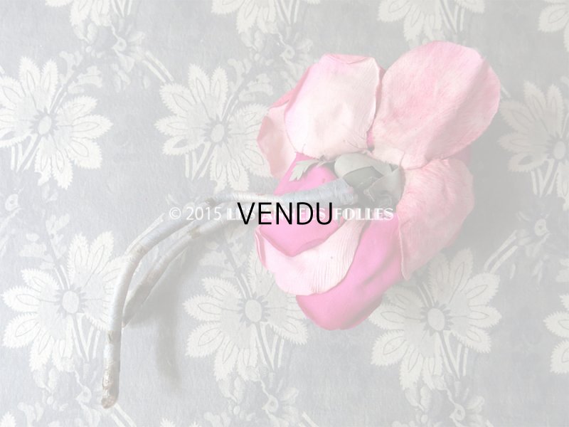 画像5: 1900年代 アンティーク  小鳥が顔を出した ピンクのコサージュ