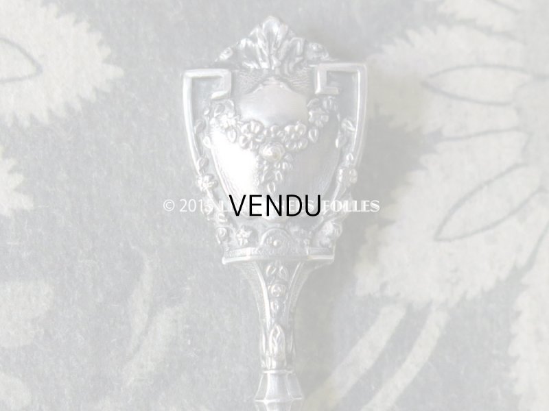 画像4: 19世紀 アンティーク シルバー製 目打ち 薔薇のガーランド  裁縫道具