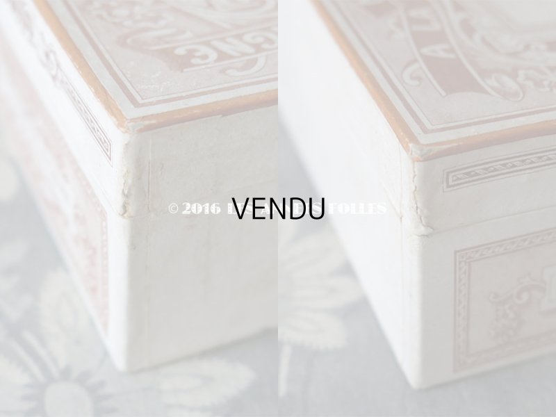 画像6: 1900年代 アンティーク 『マルキーズ・ ドゥ・セヴィニエ』のお菓子箱 GOUTERS DES PENSIONNAIRES CHOCOLAT DE ROYAT - MARQUISE DE SEVIGNE PARIS -