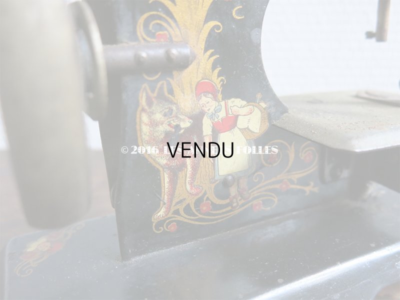 画像13: 1930年代 アンティーク トイミシン 赤ずきんちゃん CASIGE