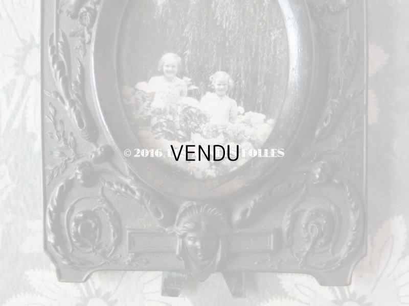 画像3: 19世紀 ナポレオン3世 アンティーク 木製 フォトフレーム 天使&薔薇とリボンのメダイヨン