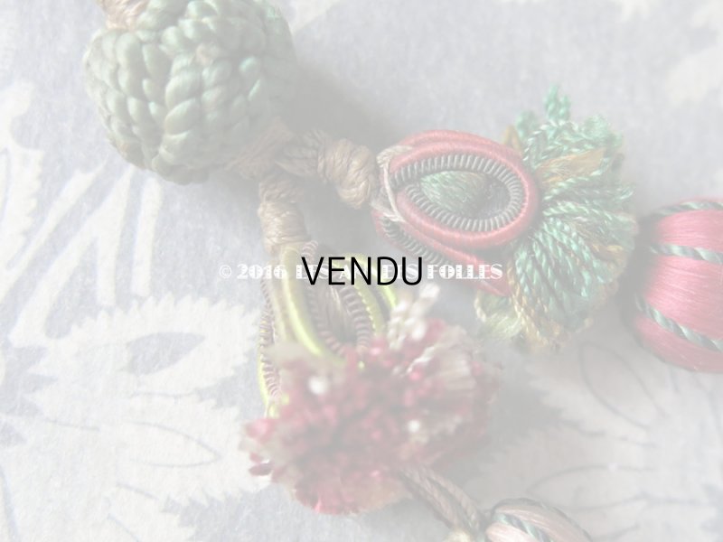 画像4: ★2016クリスマスセール対象外★ 19世紀 アンティーク パスマントリー 小さなポンポン