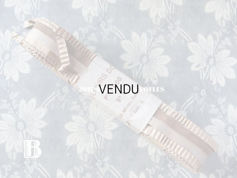 画像8: 19世紀末 未使用 アンティーク シルク製 ベルベット&サテン ダブルフェイスのリボン ピンクベージュ 10m 幅8mm VELOURS SOIE PON 5000 COL 3