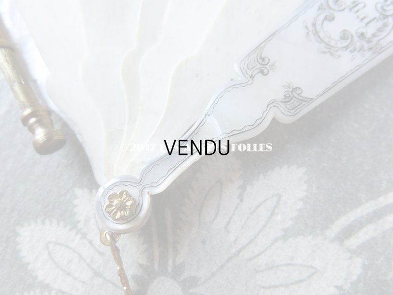 画像7: 19世紀初頭  舞踏会の手帳 ペンシル付 マザーオブパール製 ファン型 CARNET DE BAL カルネ・ド・バル