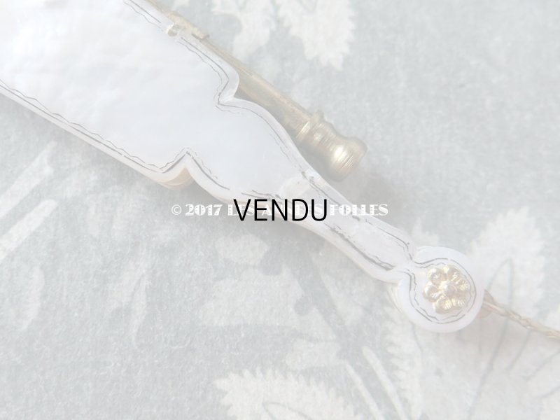 画像9: 19世紀初頭  舞踏会の手帳 ペンシル付 マザーオブパール製 ファン型 CARNET DE BAL カルネ・ド・バル