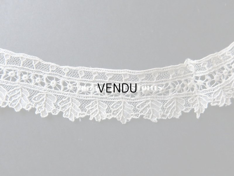 画像4: 19世紀末 アンティーク ポワンドガーズ 少女の付け襟ニードルレース  『ポワン・ド・ガーズ』　