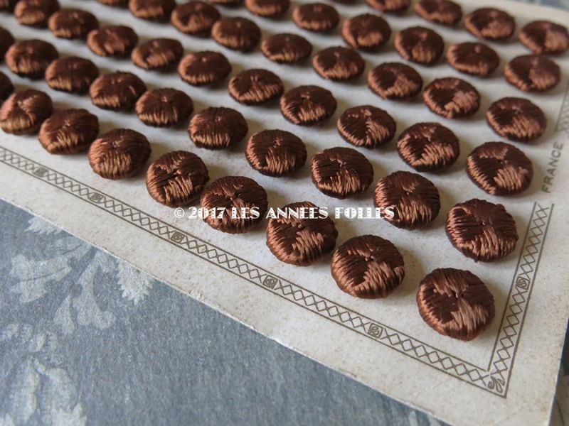 画像3: 19世紀 アンティーク シルク製 くるみボタン 13mm 6ピースのセット チョコレートブラウン