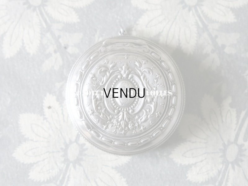 画像3: 1900年代 アンティーク シルバー製 パウダーケース モノグラム