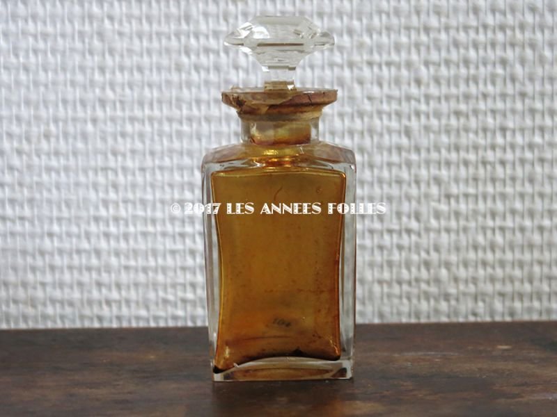 画像6: 1904年 アンティーク パフュームボトル バカラ社 クリスタル製 マリーアントワネット MES DELICES - HOUBIGANT PARIS -