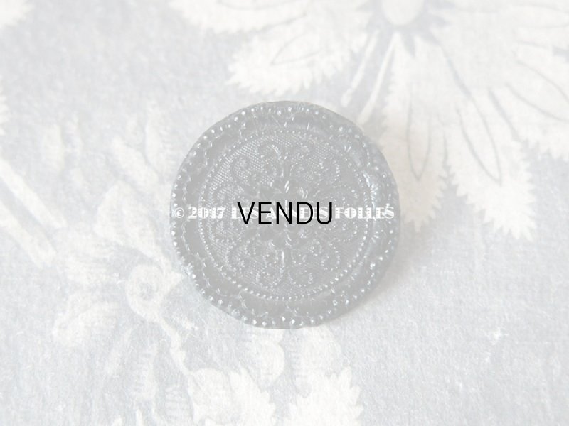 画像2: 1900年代 アンティーク フレンチジェットのボタン 花模様 2.6cm 