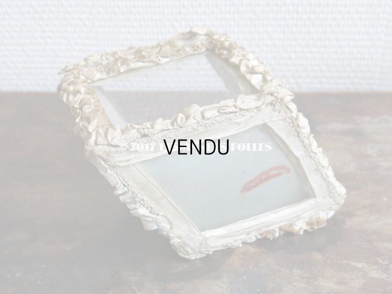 画像3: アンティーク ジュエリーボックス リボンワーク 淡いブルーのクッション