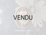 アンティーク 薔薇とパンジーのパフュームラベル ESSENCE MUSC PARFUM NATUREL