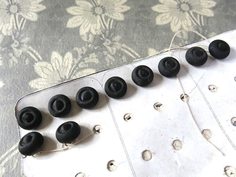 画像1: 19世紀 アンティーク シルク製 くるみボタン 15mm  10ピース 黒