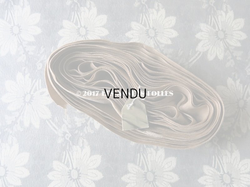 画像3: 19世紀末 アンティーク シルク製 ベルベットのリボン シナモン 7.6m　幅27mm