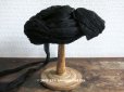 画像1: アンティーク ＊蚤の市＊ 1900年代  帽子 クレープ素材 (1)