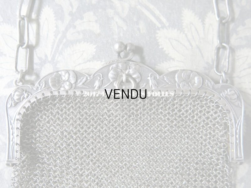 画像9: 1900年代 アンティーク シルバー製 パンジー柄 メタルメッシュの小さなバッグ