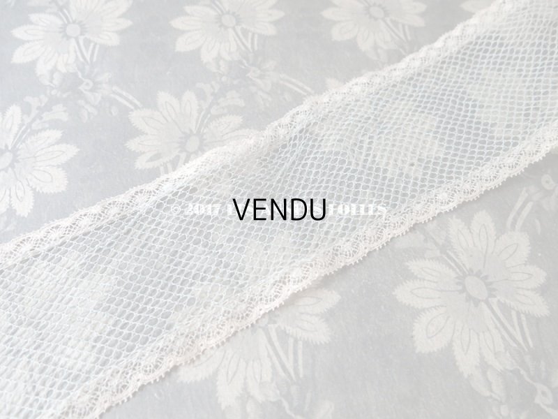 画像7: 1900年代 アンティーク 淡いブルーのチュールレース 