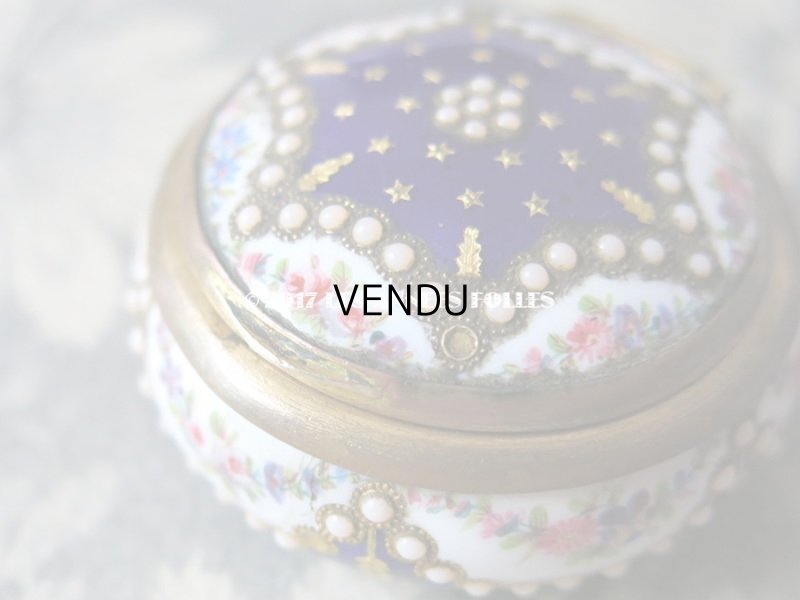 画像8: 19世紀 アンティーク  パールの飾り付 ピルケース 青紫のエナメル&花のガーランド