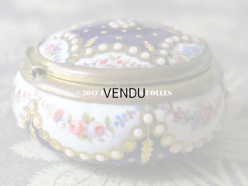 画像13: 19世紀 アンティーク  パールの飾り付 ピルケース 青紫のエナメル&花のガーランド