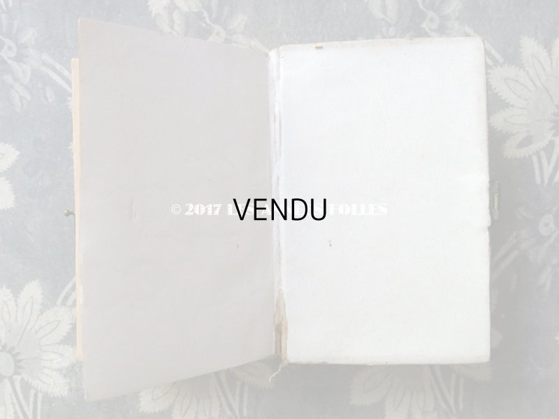 画像8: 1893年 アンティーク 薔薇のブーケ  ミサ典書 セルロイド製