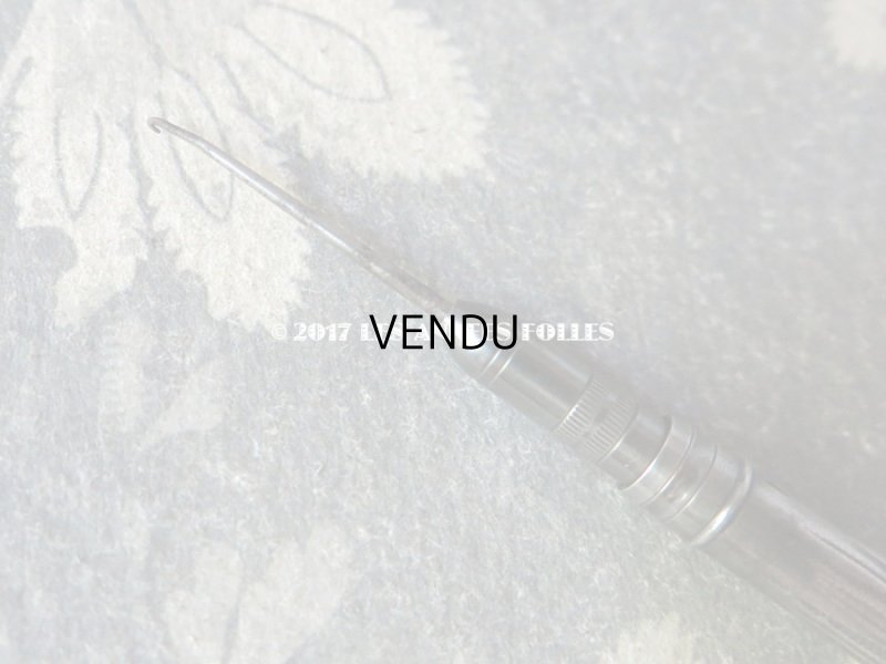 画像6: アンティーク 箱入り 帯用 シルバー製 クロシェ 編み針 ロカイユ装飾