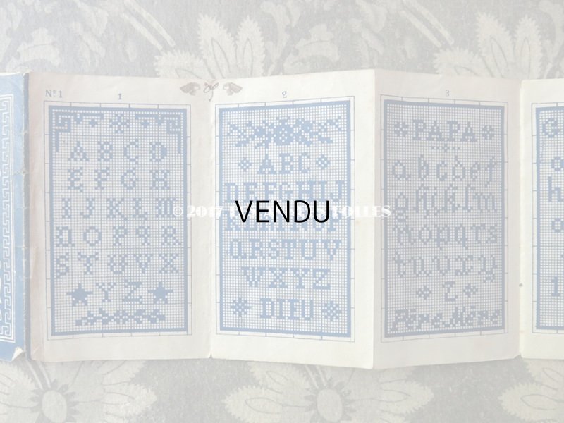 画像4: アンティーク とても小さな アルファベットの刺繍図案帳 ALPHABETS VARIES - N.ALEXANDRE&CIE -