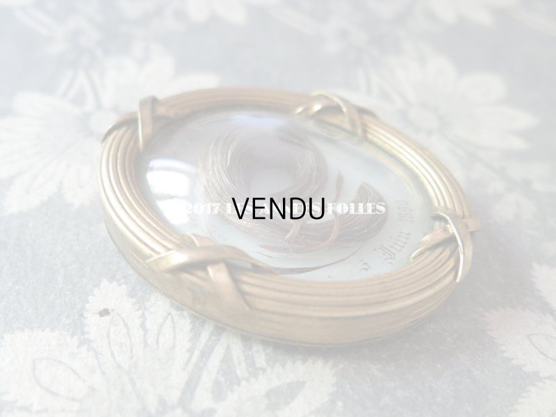 画像3: 1890年 アンティーク ルリケール 聖遺物のガラスドーム メタル製フレーム＆ガラスドーム 脚付き