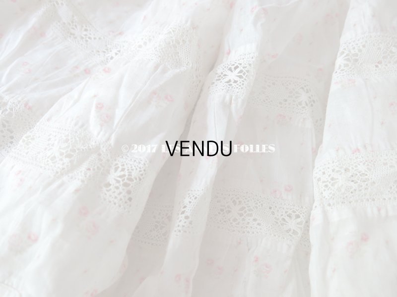 画像4: 1900年代 アンティーク  ドレスの裾 ピンク色の小さな薔薇模様