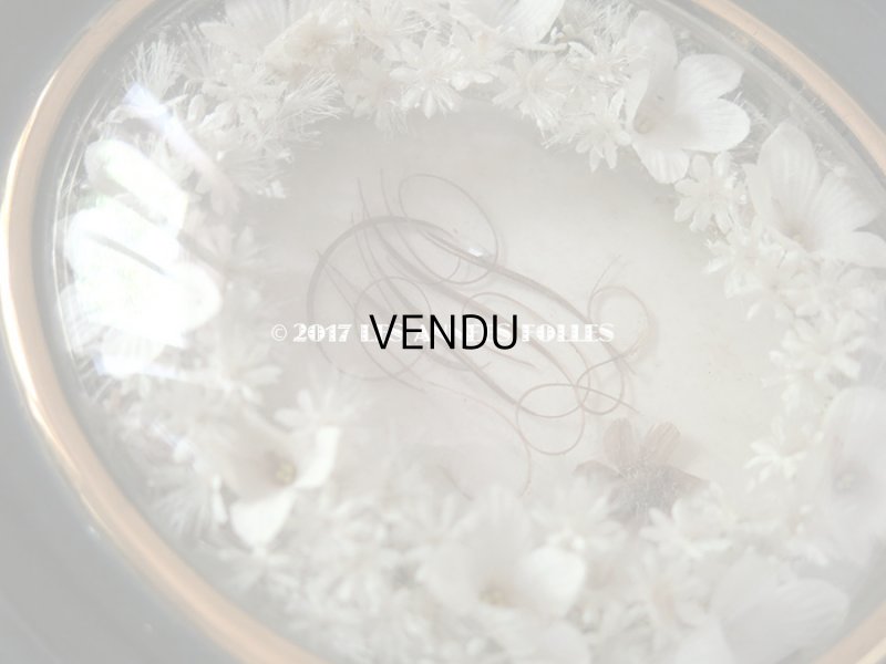 画像3: アンティーク ルリケール 聖遺物のガラスドーム 白い布花 木製フレーム