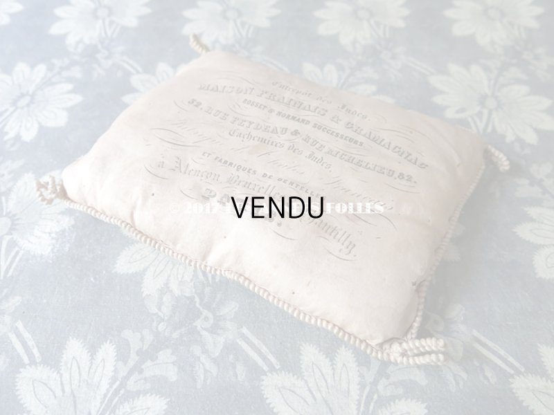 画像3: 19世紀末 アンティーク  シルク製 クッション カシミア&レース店 MAISON FRANCAIS & CRAMACNAC