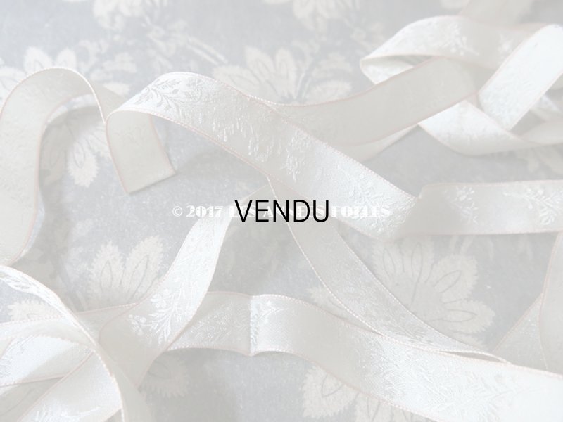 画像3: 1900年代 アンティーク シルク製 リボン  パールグリーンの花模様 ピンクの縁取り  4.25m