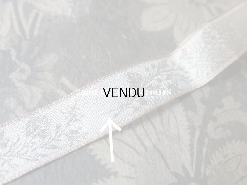 画像6: 1900年代 アンティーク シルク製 リボン  パールグリーンの花模様 ピンクの縁取り  4.25m