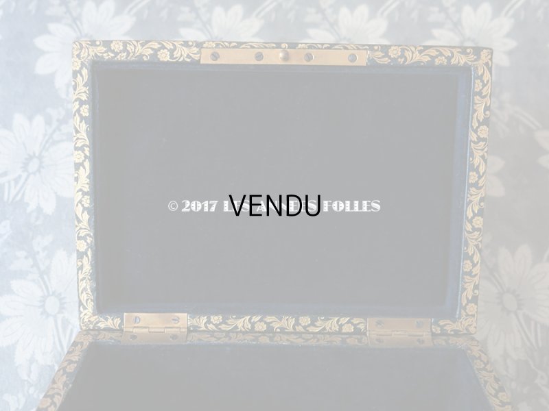 画像12: 19世紀 アンティーク 本革 天使＆百合の紋章 ジュエリーボックス  