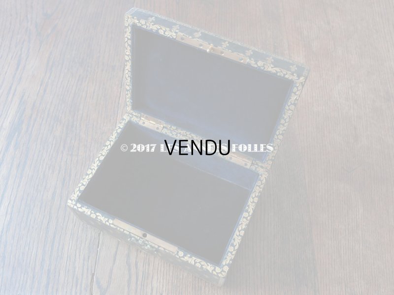 画像10: 19世紀 アンティーク 本革 天使＆百合の紋章 ジュエリーボックス  