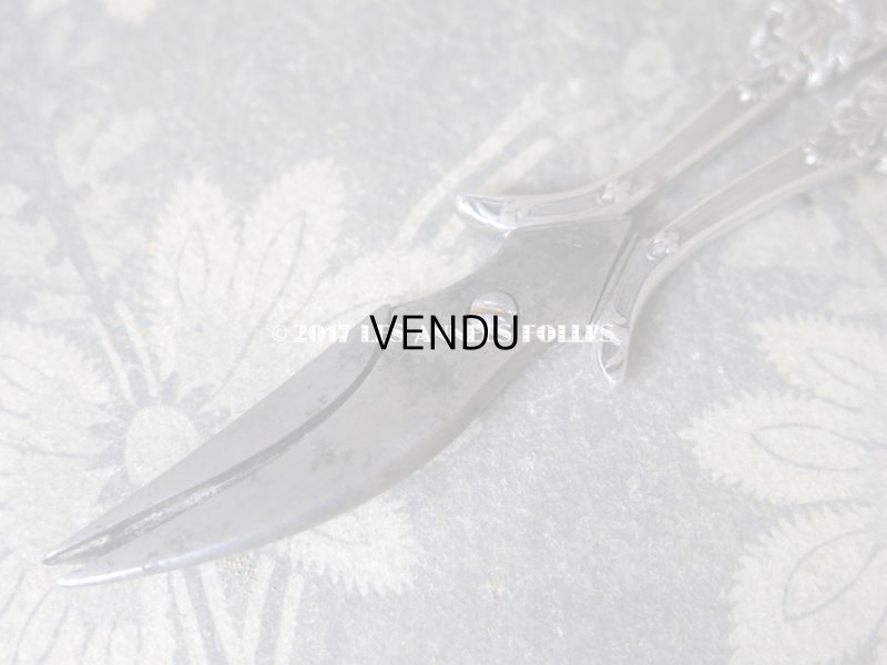 画像4: 19世紀末 アンティーク シルバー製 グレープシザー 薔薇&モノグラム