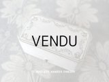 アンティーク 薔薇のガーランドのジュエリーボックス オフホワイト