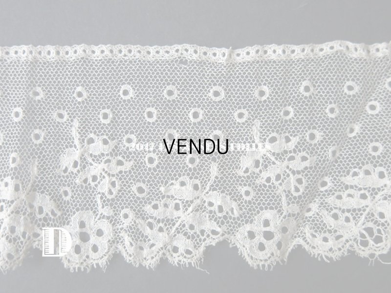 画像11: 1900年代 アンティーク 花とリーフ＆ドット柄のレース アイボリー