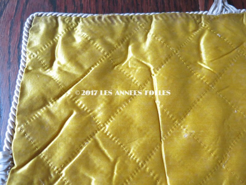 画像16: ＊蚤の市＊アンティーク 大きなハンキーケース クロスステッチ シルク製 ハンカチ用ポシェット MOUCHOIRS