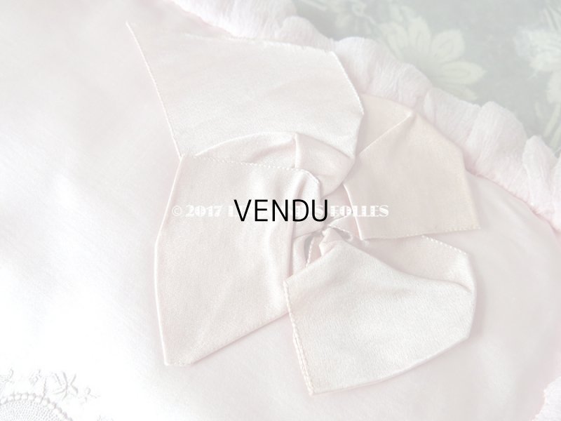 画像5: 1900年代 アンティーク シルク製 ハンキーケース  パウダーピンク色 モノグラムのメダイヨン ハンカチ用ポシェット MOUCHOIRS