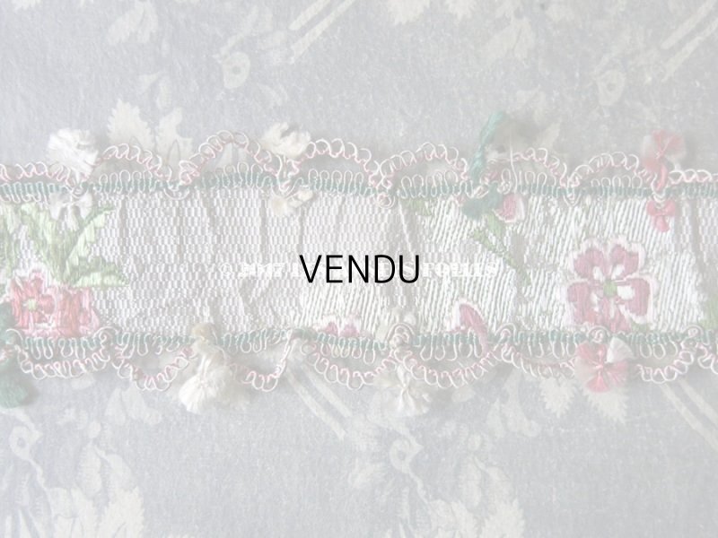 画像4: 18世紀 アンティーク シルク製 ジャガード織 リボン 花模様