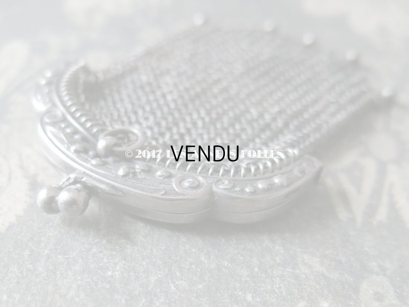 画像7: 1900年代 アンティーク シルバー製 鈴蘭 メタルメッシュのコインケース 仕切り付き