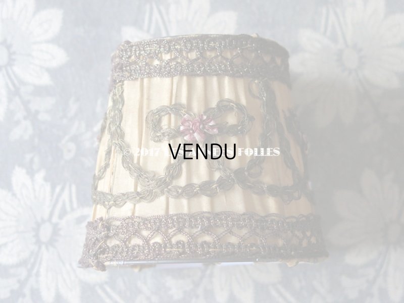 画像7: 19世紀末 アンティーク ロココ調 小さな ランプシェード 淡い山吹色