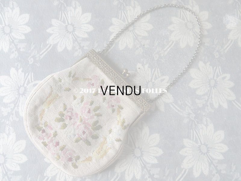 画像4: 19世紀末 アンティーク  オモニエール 薔薇のブーケ & ガーランド ニードルポイント