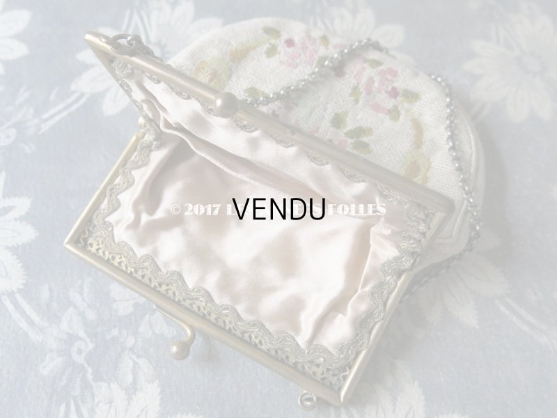 画像6: 19世紀末 アンティーク  オモニエール 薔薇のブーケ & ガーランド ニードルポイント