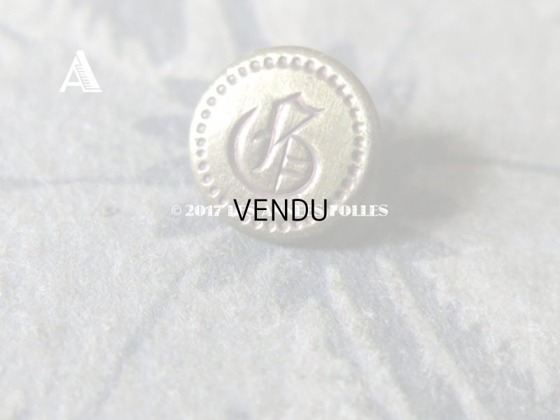 画像3: アンティーク ドール用 極小 モノグラム イニシャル ボタン 7〜8mm