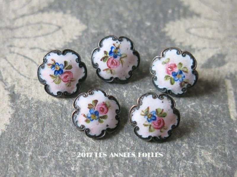 画像1: 19世紀末 アンティーク  エナメル ボタン 薔薇 2ピースのセット ハンドペイント ピンク＆ブルー 11mm