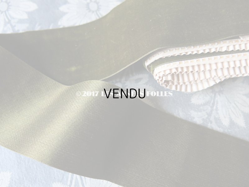 画像3: 19世紀末 アンティーク シルク製 幅広 ベルベットのリボン カーキ色  4.9m 幅5.6cm