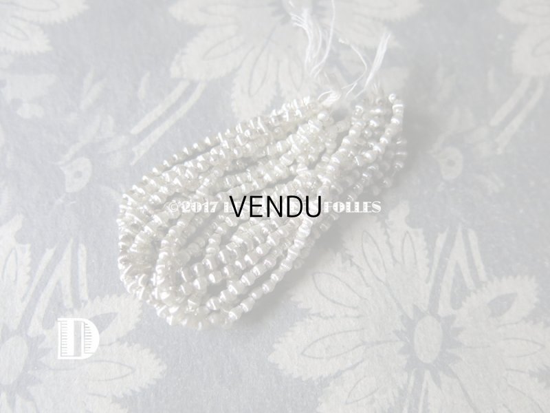 画像12: 1920年代 アンティーク 吹きガラス製 極小 ビーズ ライン入り シルバー  スフレビーズ 2×2.5mm  