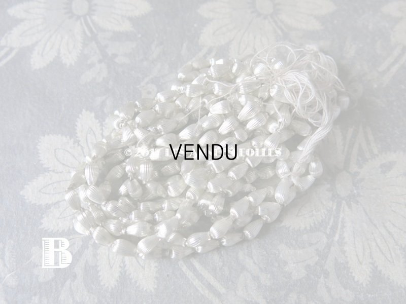 画像5: 1920年代 アンティーク 吹きガラス製 ビーズ ライン入り ドロップ型 シルバー  スフレビーズ 7×4mm 